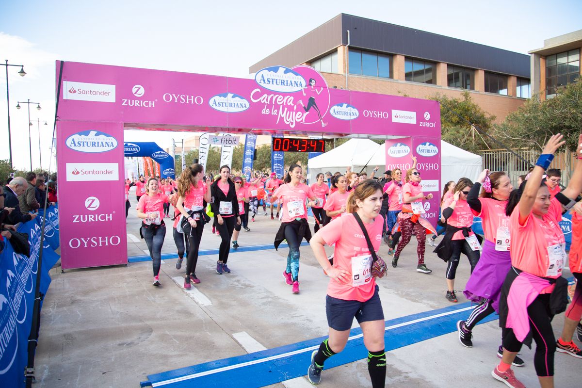 Carrera de la Mujer Central Lechera Asturiana de Valencia (43:15-44:17)