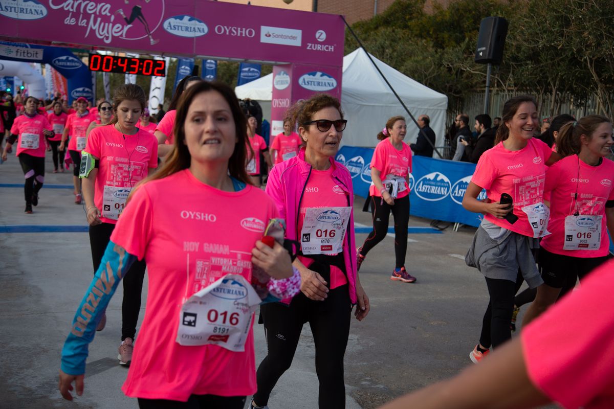 Carrera de la Mujer Central Lechera Asturiana de Valencia (41:54-43:14)