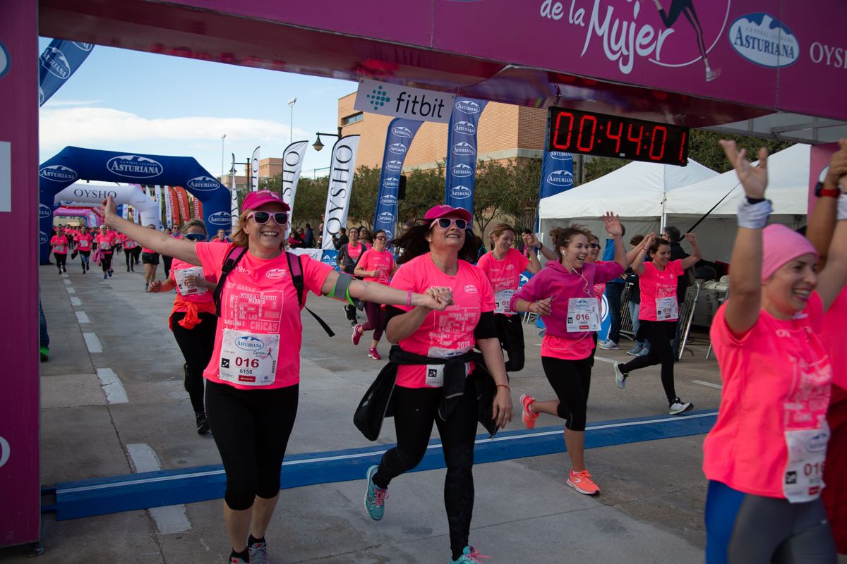 Carrera de la Mujer Central Lechera Asturiana de Valencia (43:15-44:17)