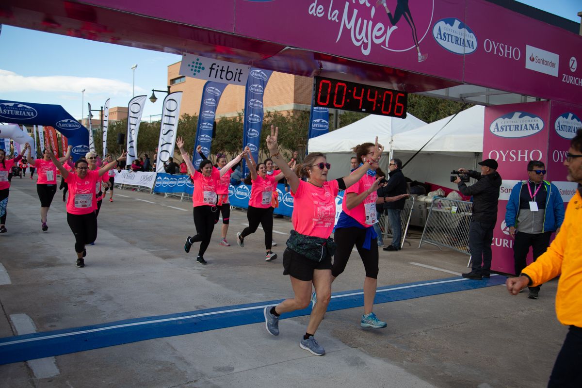 Carrera de la Mujer Central Lechera Asturiana de Valencia (43:15-44:17)