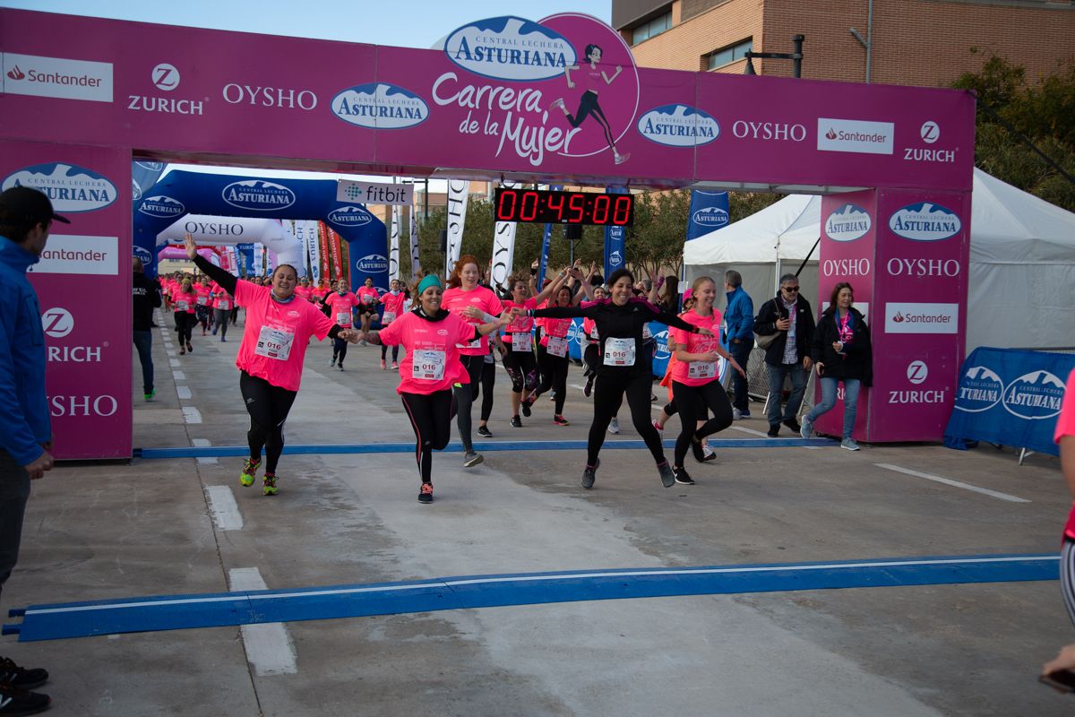 Carrera de la Mujer Central Lechera Asturiana de Valencia (44:18-45:15)