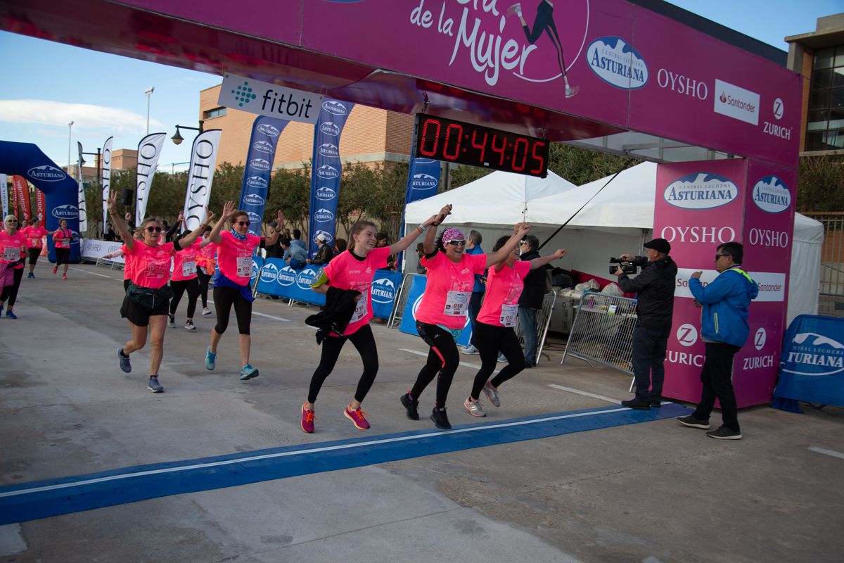 Carrera de la Mujer Central Lechera Asturiana de Valencia (43:15-44:17)