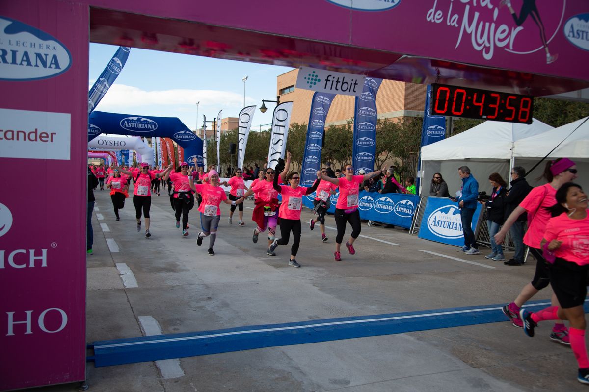 Carrera de la Mujer Central Lechera Asturiana de Valencia (43:15-44:17)