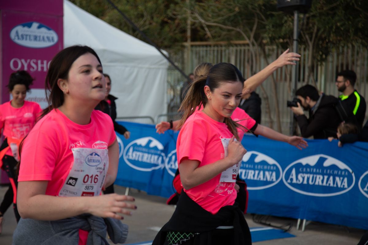 Carrera de la Mujer Central Lechera Asturiana de Valencia (45:16-46:11)