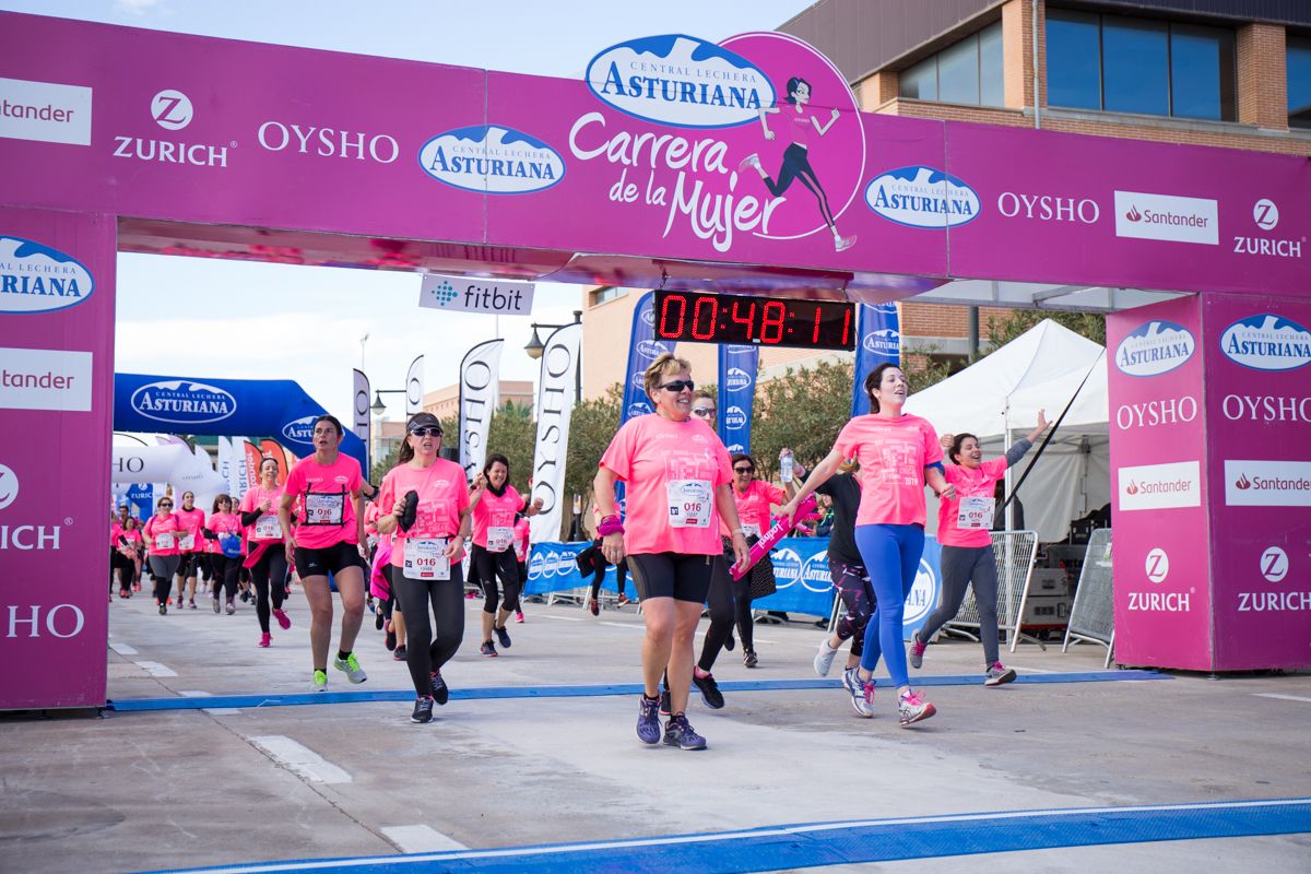 Carrera de la Mujer Central Lechera Asturiana de Valencia (48:05-49:51)