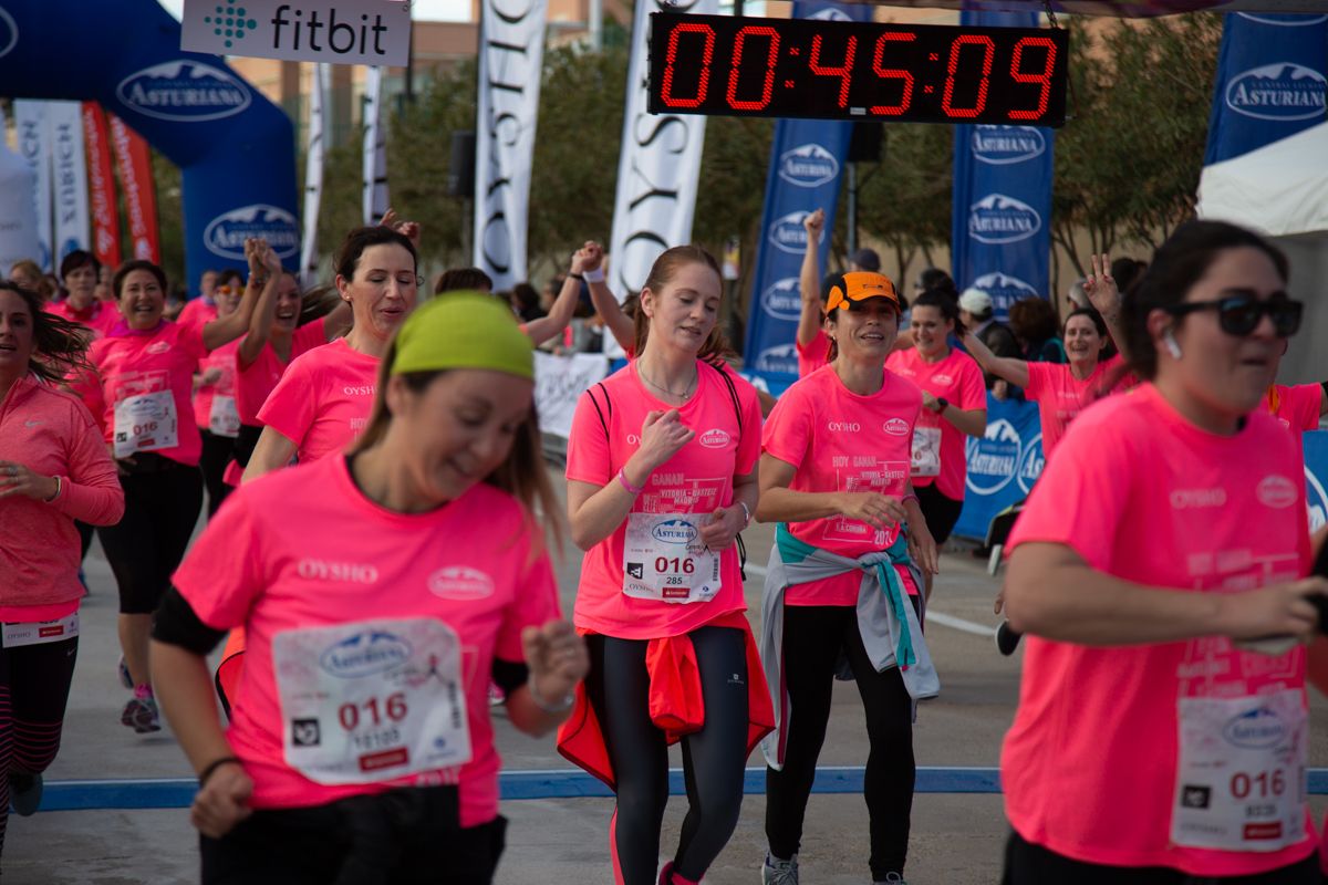 Carrera de la Mujer Central Lechera Asturiana de Valencia (44:18-45:15)