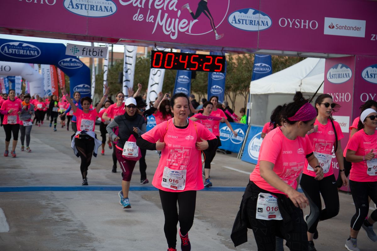 Carrera de la Mujer Central Lechera Asturiana de Valencia (45:16-46:11)