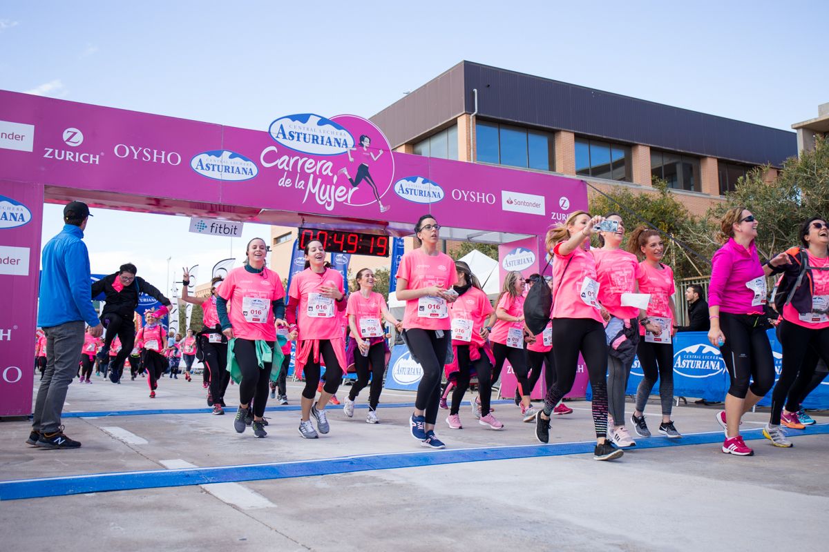 Carrera de la Mujer Central Lechera Asturiana de Valencia (48:05-49:51)