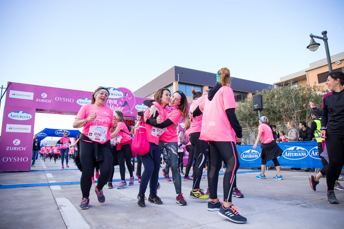 Carrera de la Mujer Central Lechera Asturiana de Valencia (58:50-1:01:08)