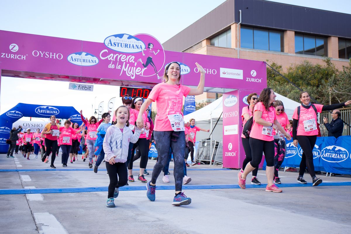 Carrera de la Mujer Central Lechera Asturiana de Valencia (58:50-1:01:08)