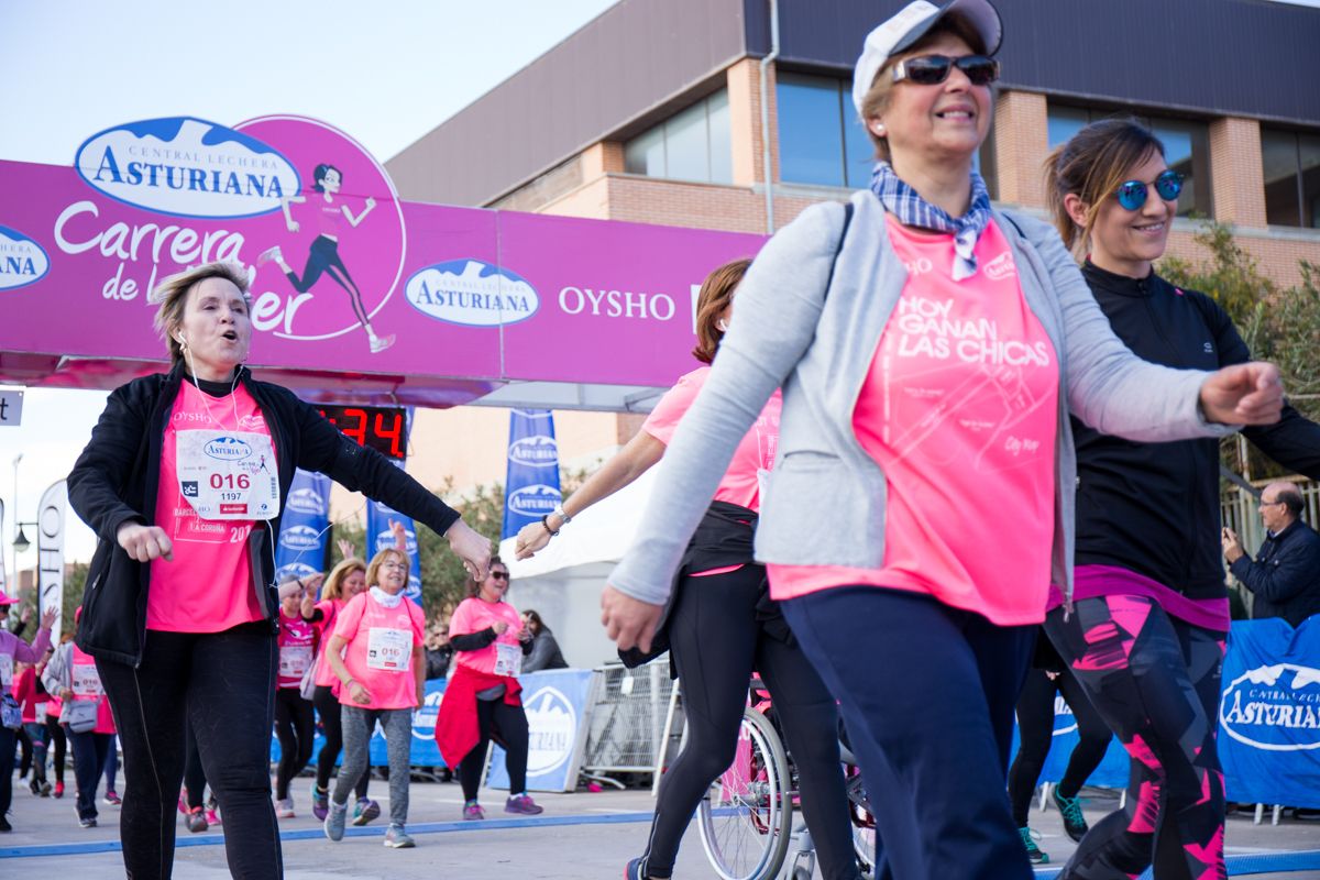 Carrera de la Mujer Central Lechera Asturiana de Valencia (1:01:17-1:04:25)
