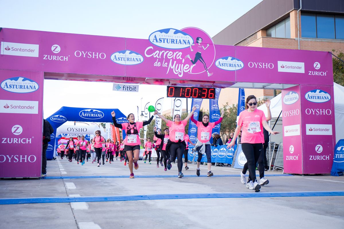 Carrera de la Mujer Central Lechera Asturiana de Valencia (58:50-1:01:08)