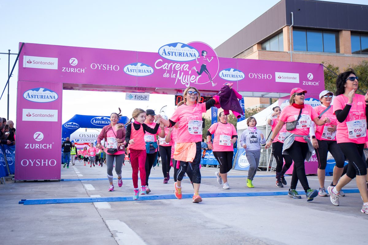 Carrera de la Mujer Central Lechera Asturiana de Valencia (58:50-1:01:08)