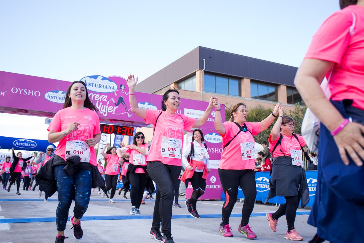 Carrera de la Mujer Central Lechera Asturiana de Valencia (1:01:17-1:04:25)