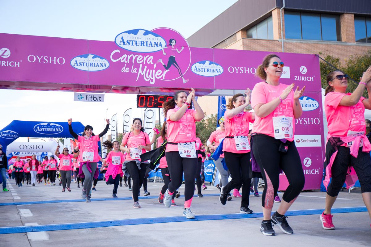Carrera de la Mujer Central Lechera Asturiana de Valencia (58:50-1:01:08)