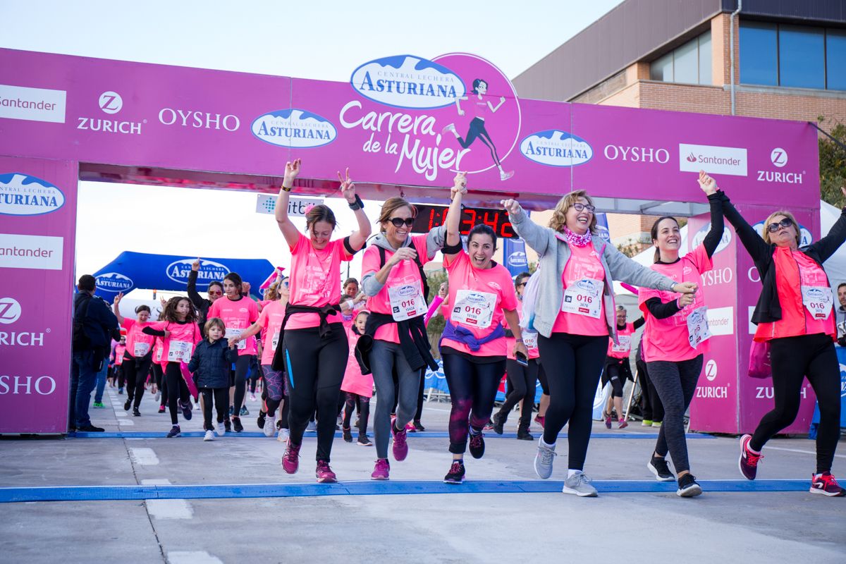Carrera de la Mujer Central Lechera Asturiana de Valencia (1:01:17-1:04:25)