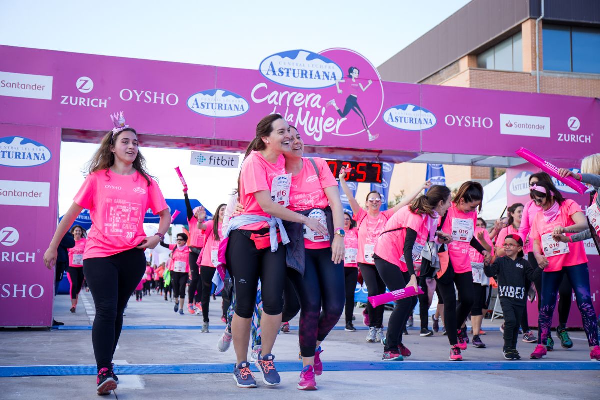 Carrera de la Mujer Central Lechera Asturiana de Valencia (1:01:17-1:04:25)