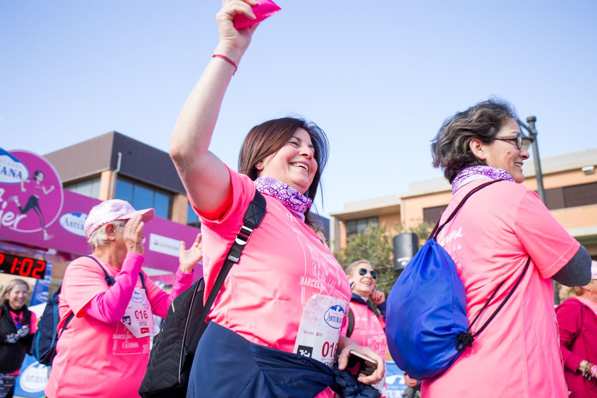 Carrera de la Mujer Central Lechera Asturiana de Valencia (1:21:00-1:24:14)
