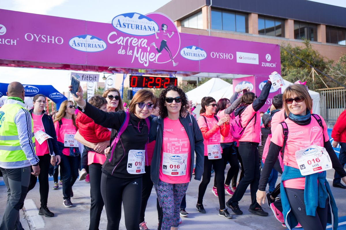 Carrera de la Mujer Central Lechera Asturiana de Valencia (1:27:38-1:31:08)