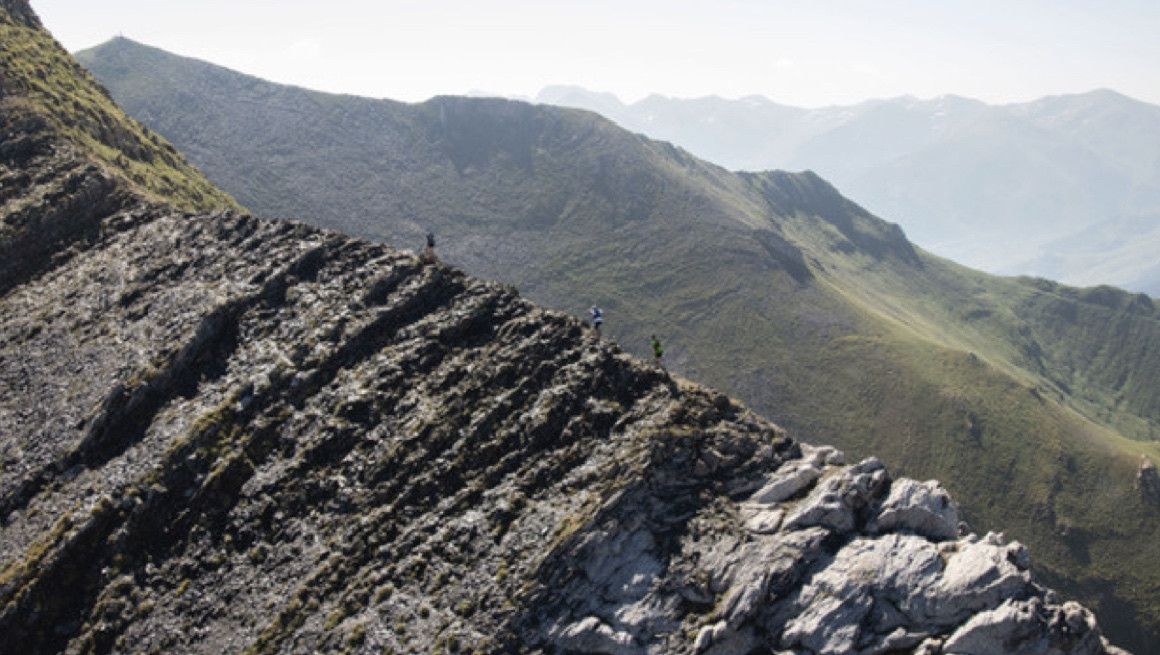 La BUFF Epic Trail viene con un cartel de lujo