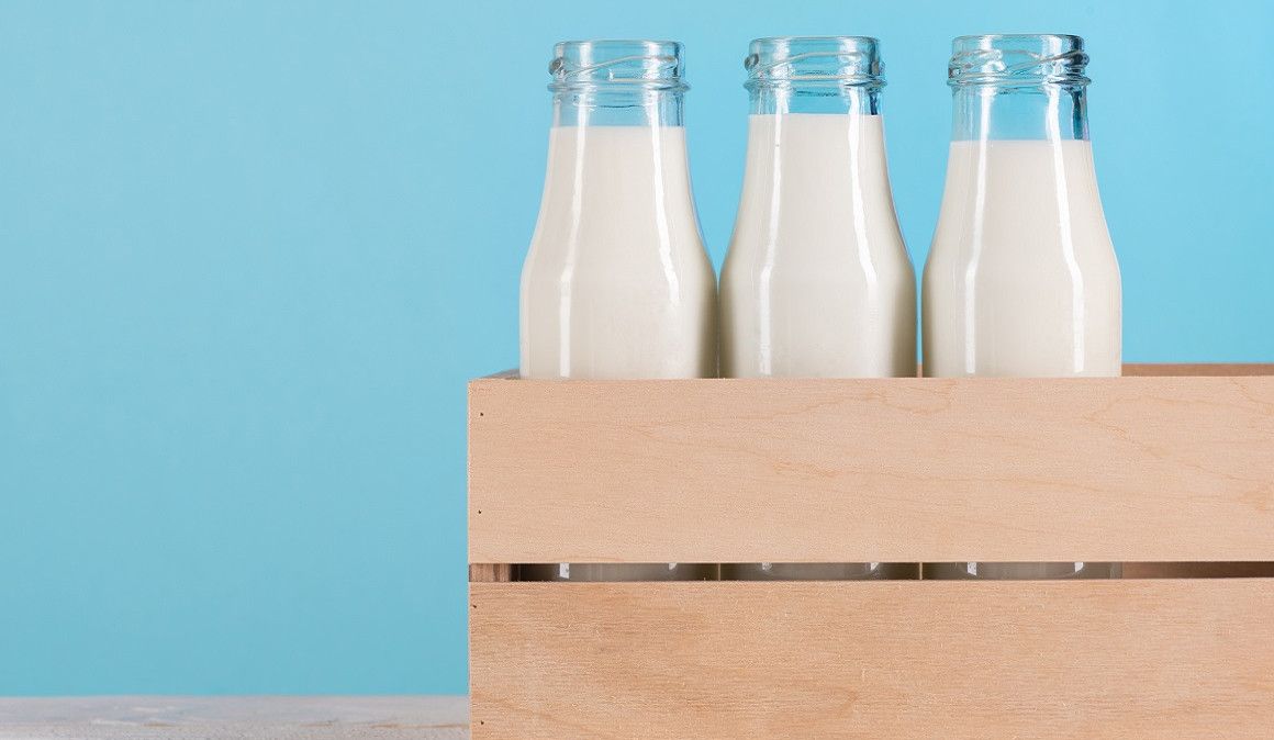 La leche desnatada contiene menos de un 1% de grasa