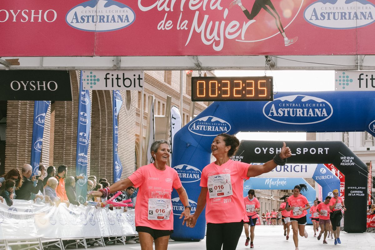 Llegada de la Carrera de la Mujer de Zaragoza (GALERÍA 3)