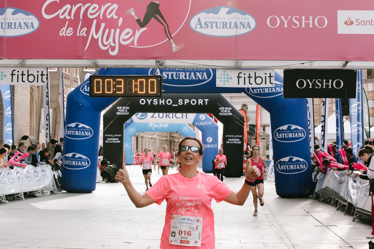 Llegada de la Carrera de la Mujer de Zaragoza (GALERÍA 3)