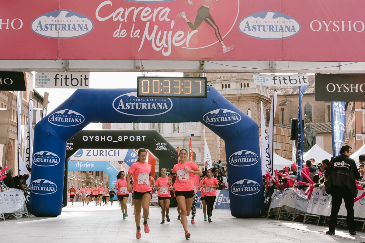 Llegada de la Carrera de la Mujer de Zaragoza (GALERÍA 3)