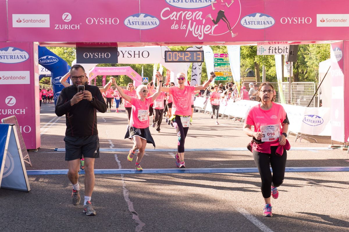 Carrera de la Mujer de Madrid - META, ARCO IZQUIERDO (de 41:44 a 43:17)