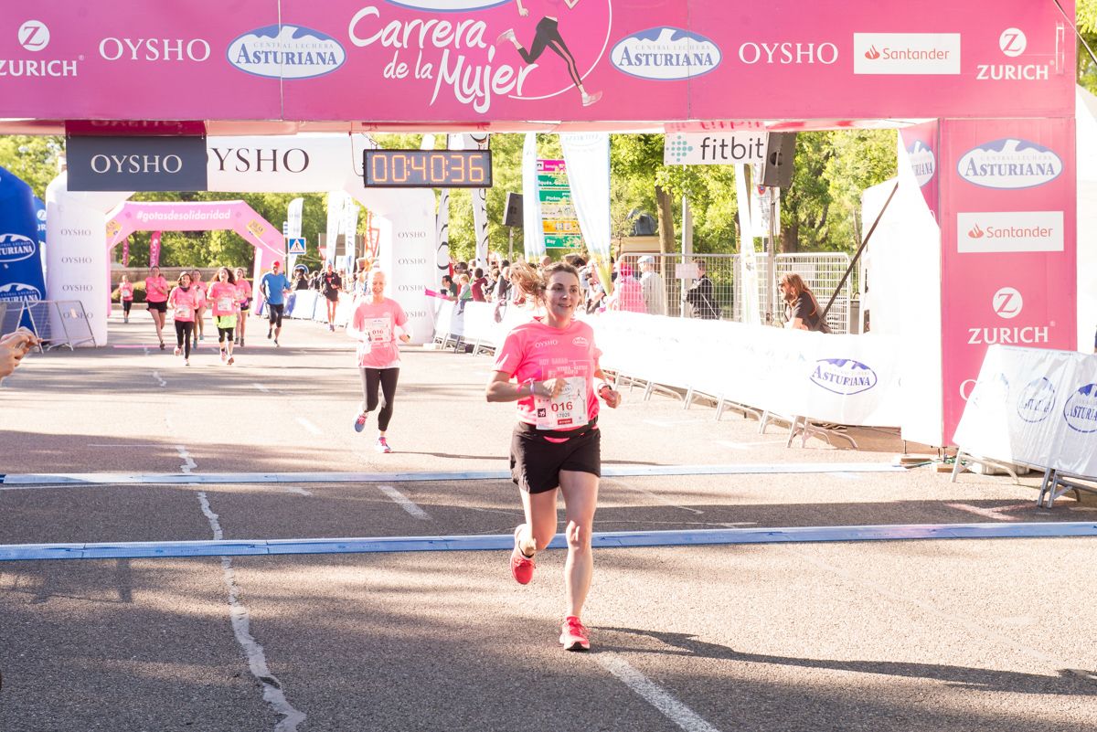 Carrera de la Mujer de Madrid - META, ARCO IZQUIERDO (de 39:02 a 41:41)