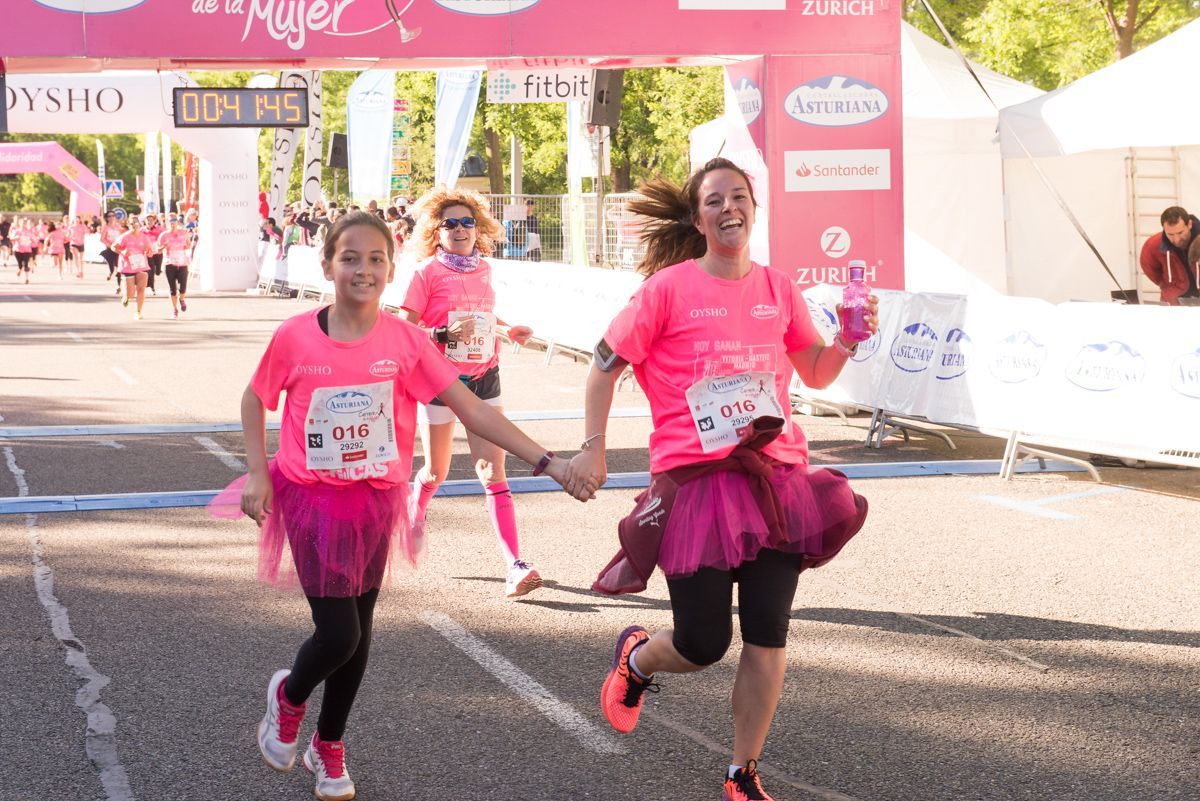 Carrera de la Mujer de Madrid - META, ARCO IZQUIERDO (de 41:44 a 43:17)