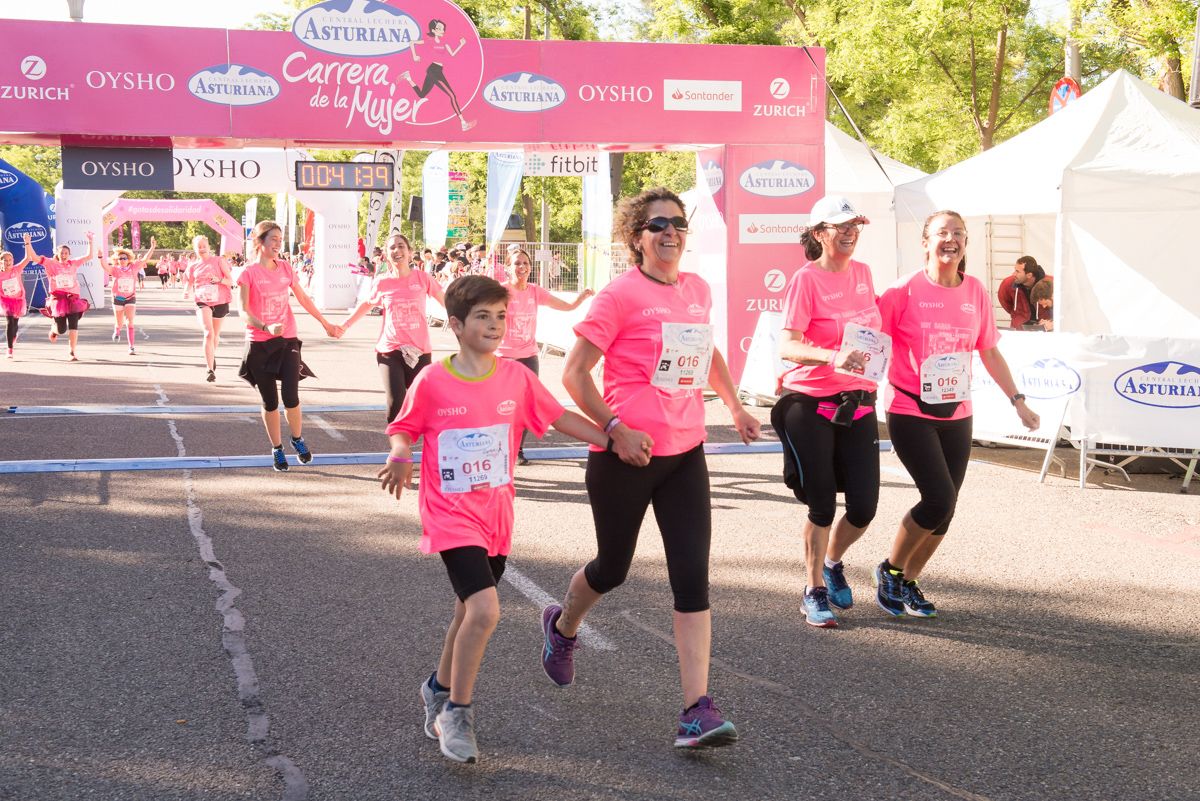 Carrera de la Mujer de Madrid - META, ARCO IZQUIERDO (de 39:02 a 41:41)