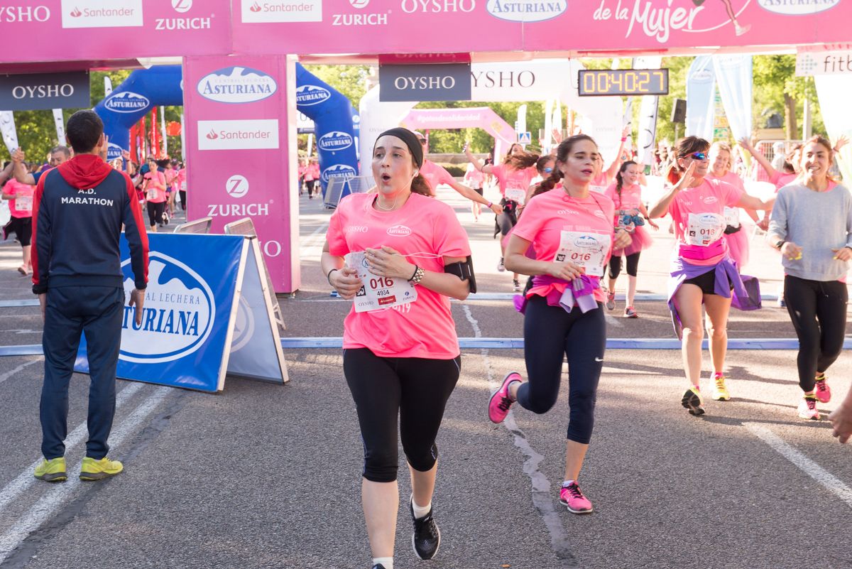 Carrera de la Mujer de Madrid - META, ARCO IZQUIERDO (de 39:02 a 41:41)