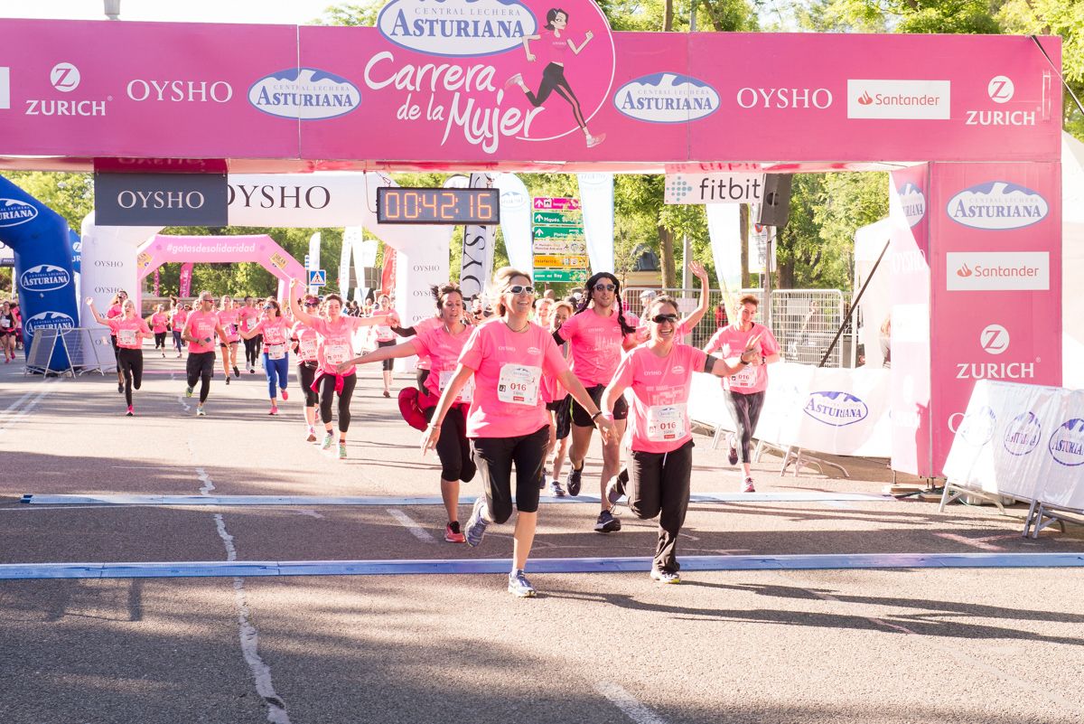 Carrera de la Mujer de Madrid - META, ARCO IZQUIERDO (de 41:44 a 43:17)