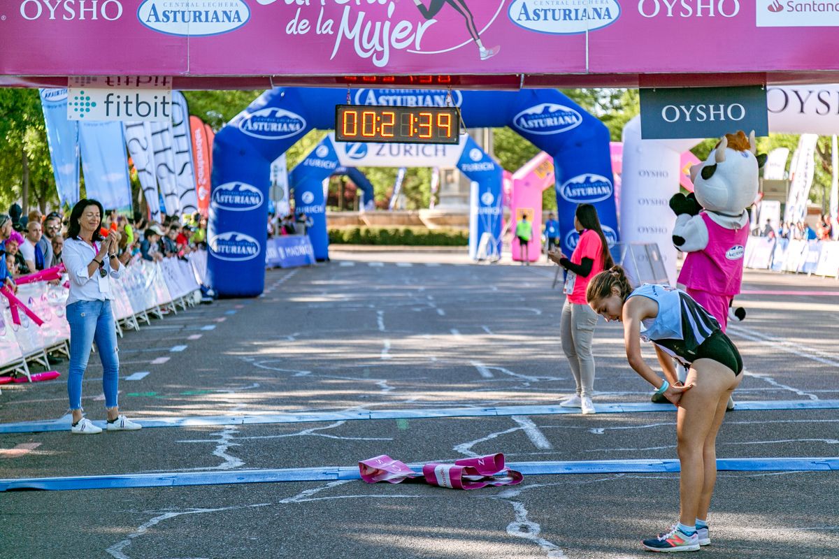 Carrera de la Mujer de Madrid - META, ARCO IZQUIERDO primera clasificada