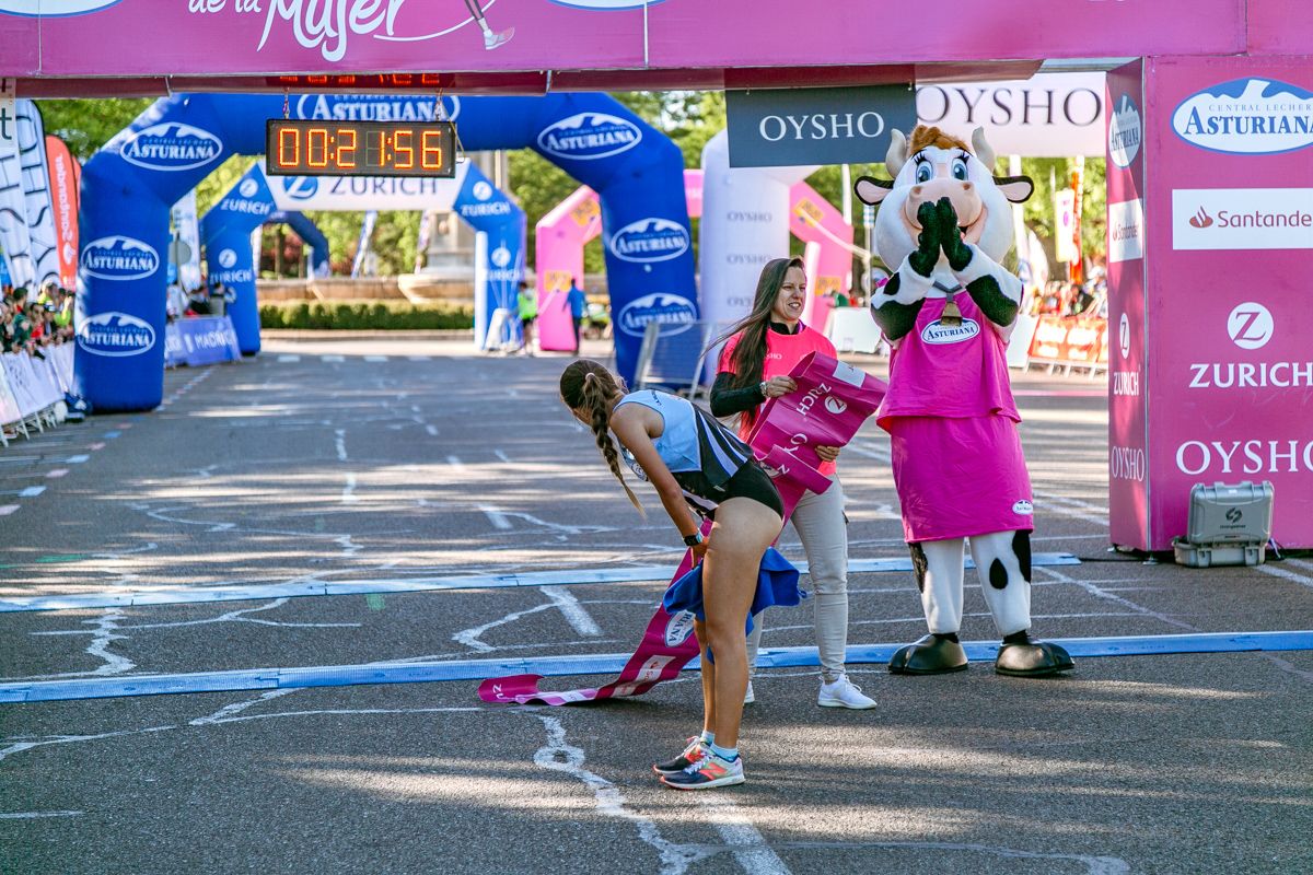 Carrera de la Mujer de Madrid - META, ARCO IZQUIERDO primera clasificada