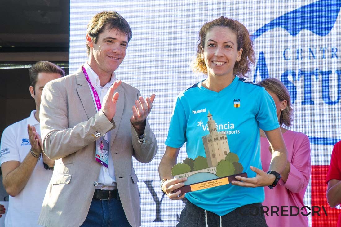 El podio de la Carrera de la Mujer de Sevilla 2019-1