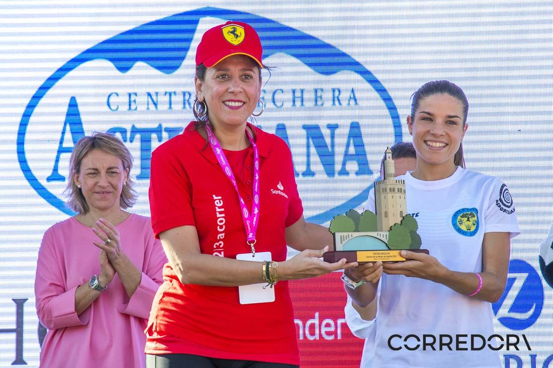 El podio de la Carrera de la Mujer de Sevilla 2019-1