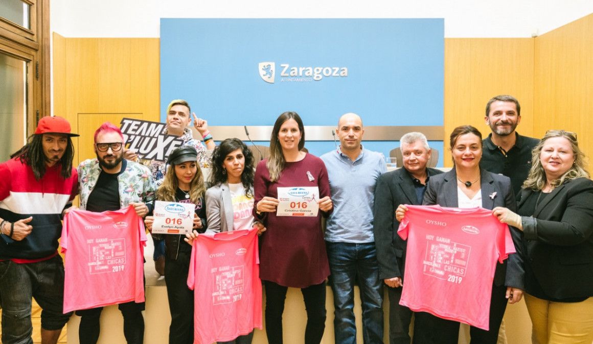 Una Marea Rosa con 13.000 corredoras estrenarán recorrido este domingo en la Carrera de la Mujer de Zaragoza