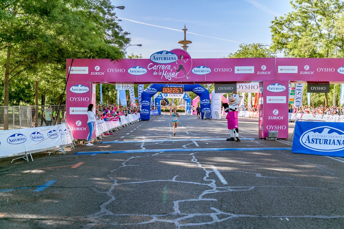 Carrera de la Mujer de Madrid - META, ARCO IZQUIERDO (de 22:01a 23:01)