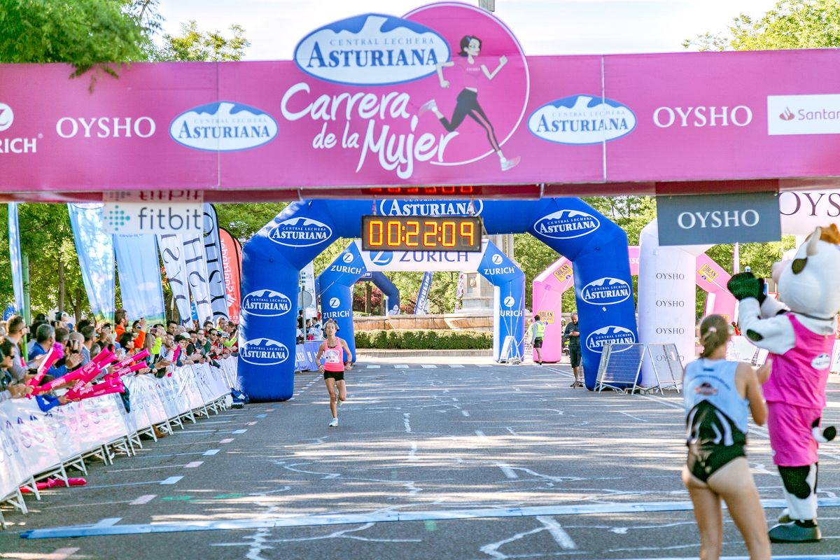 Carrera de la Mujer de Madrid - META, ARCO IZQUIERDO (de 22:01a 23:01)