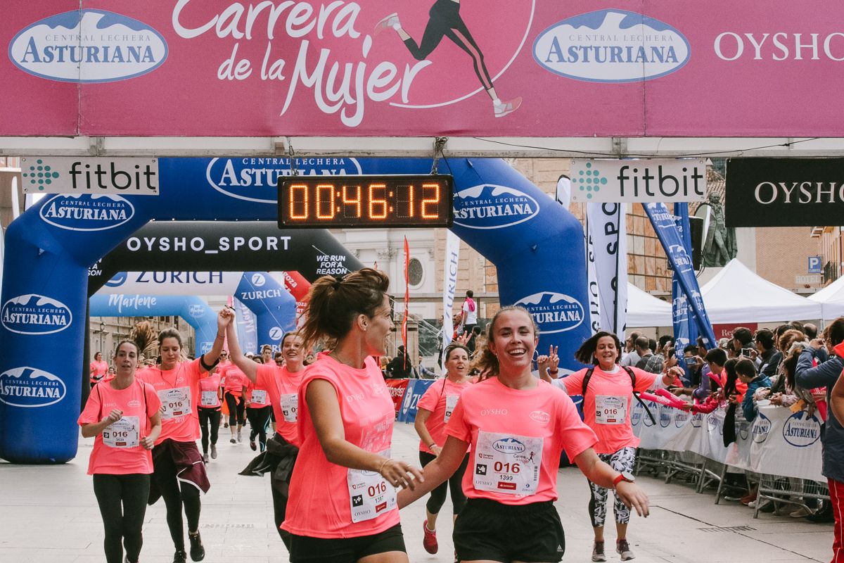 Llegada de la Carrera de la Mujer de Zaragoza (GALERÍA 6)