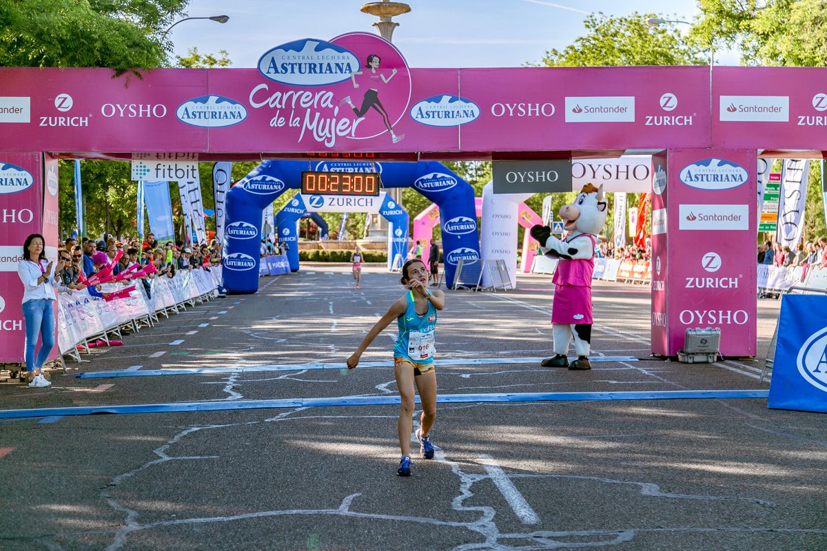 Carrera de la Mujer de Madrid - META, ARCO IZQUIERDO (de 22:01a 23:01)
