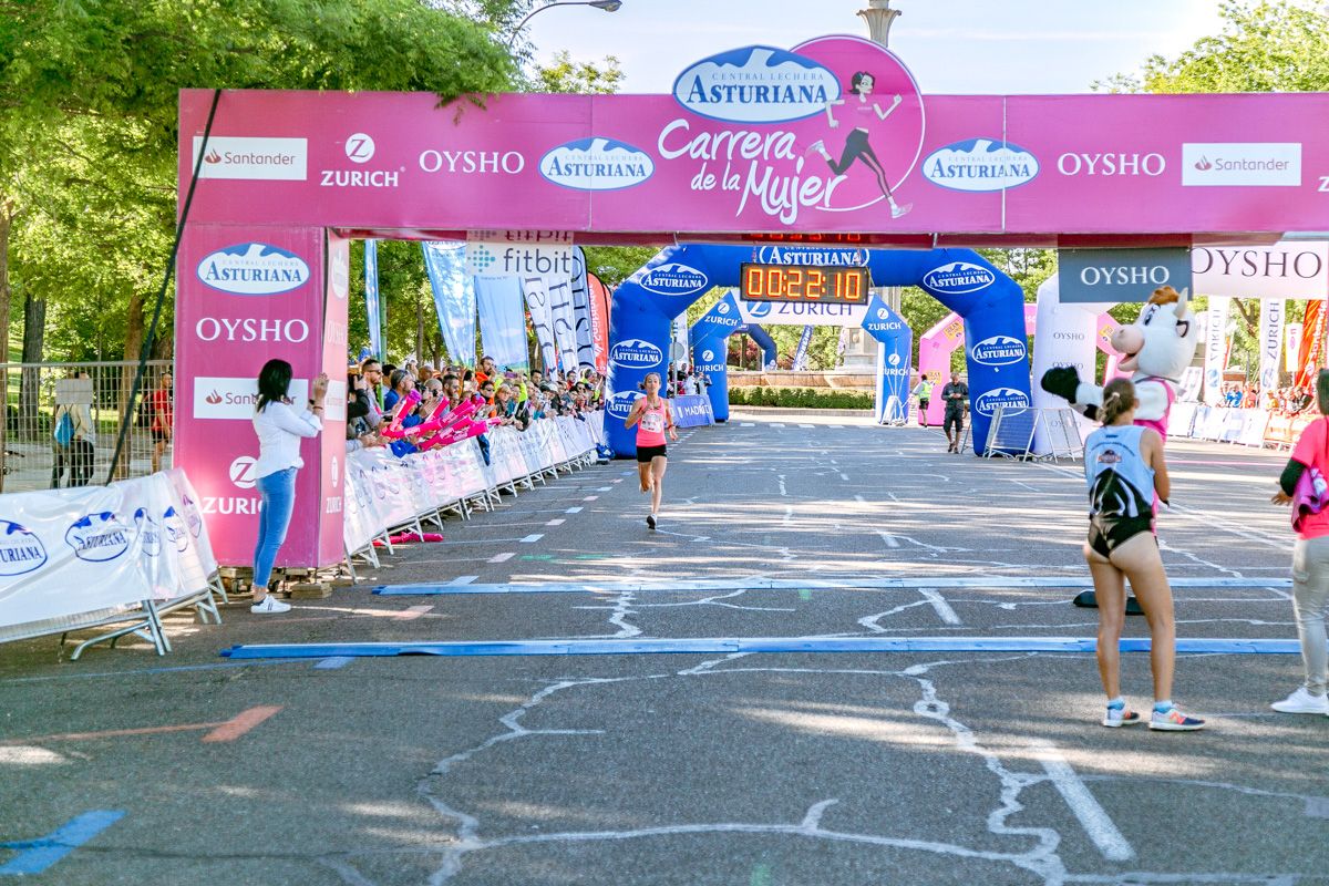 Carrera de la Mujer de Madrid - META, ARCO IZQUIERDO (de 22:01a 23:01)