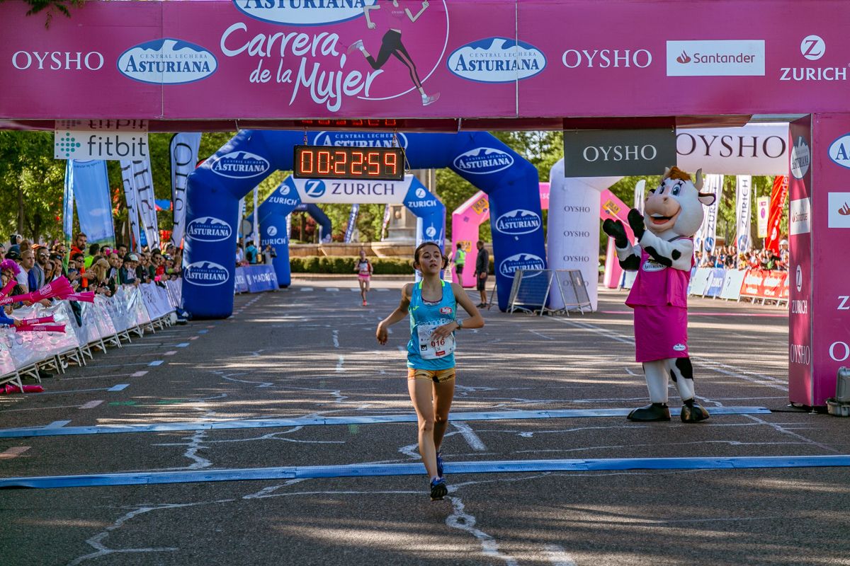 Carrera de la Mujer de Madrid - META, ARCO IZQUIERDO (de 22:01a 23:01)