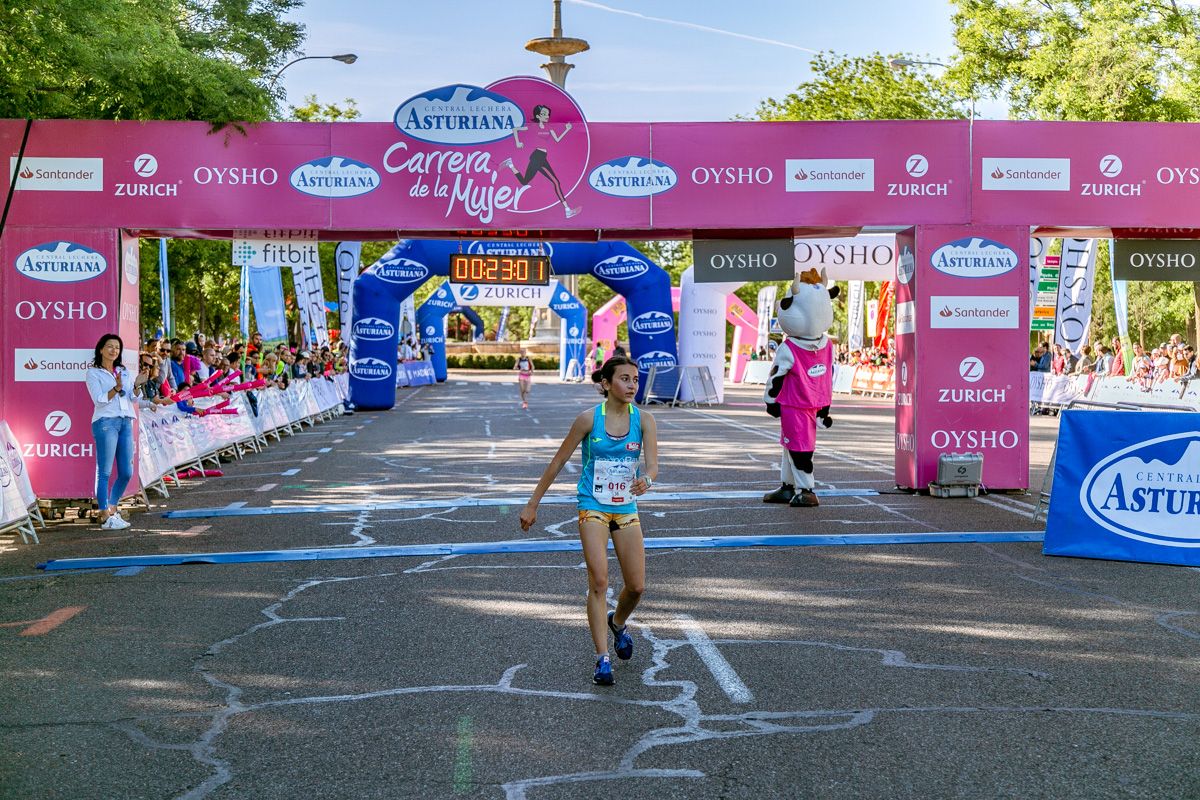 Carrera de la Mujer de Madrid - META, ARCO IZQUIERDO (de 22:01a 23:01)