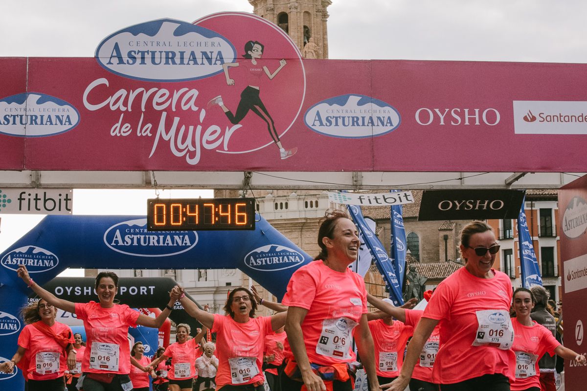 Llegada de la Carrera de la Mujer de Zaragoza (GALERÍA 7)