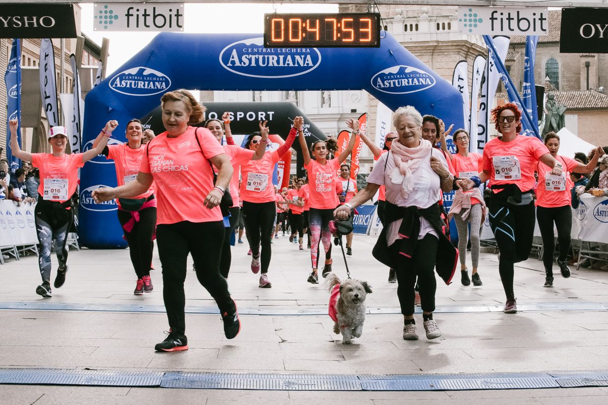 Llegada de la Carrera de la Mujer de Zaragoza (GALERÍA 7)