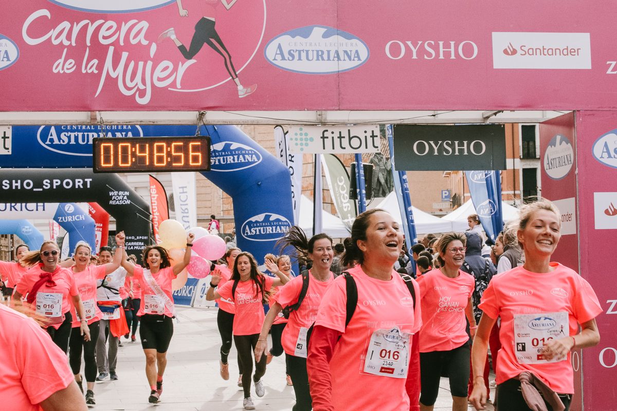 Llegada de la Carrera de la Mujer de Zaragoza (GALERÍA 8)