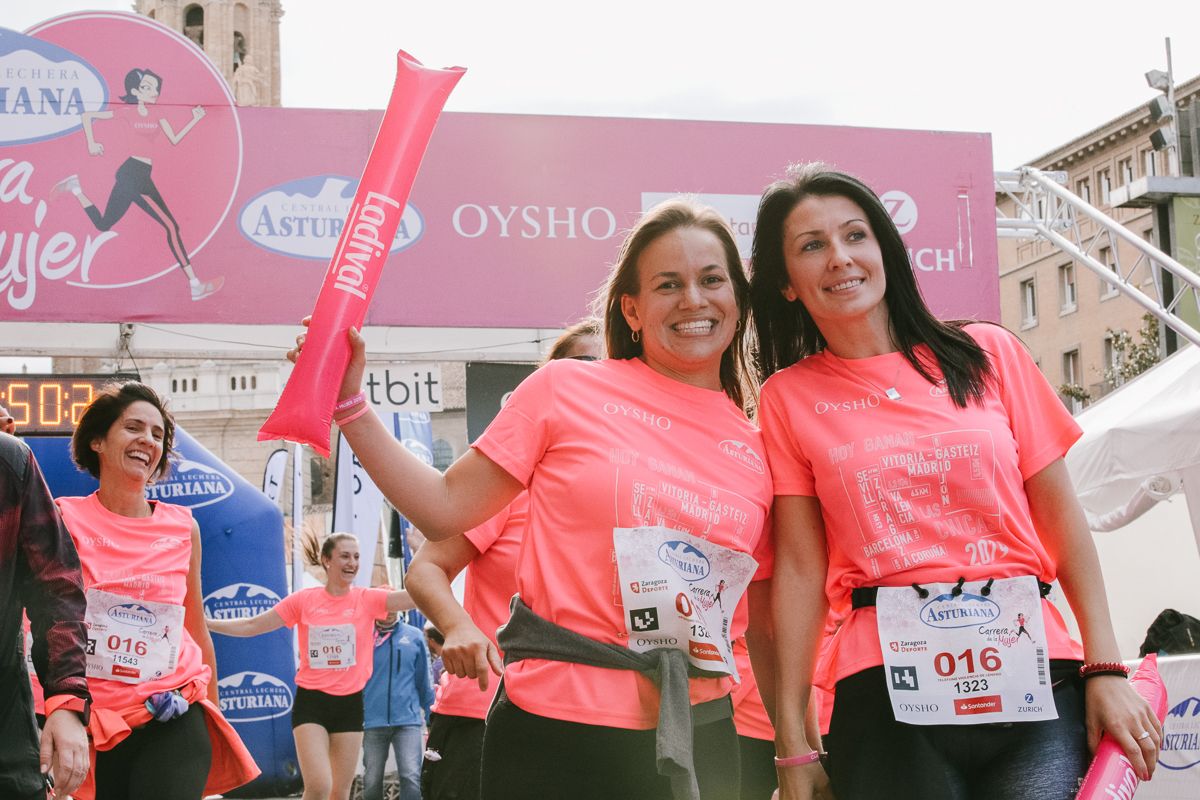 Llegada de la Carrera de la Mujer de Zaragoza (GALERÍA 8)